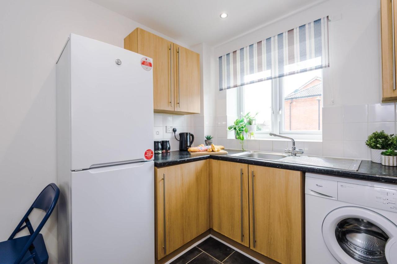 Carterson Serviced Apartment Coventry Buitenkant foto