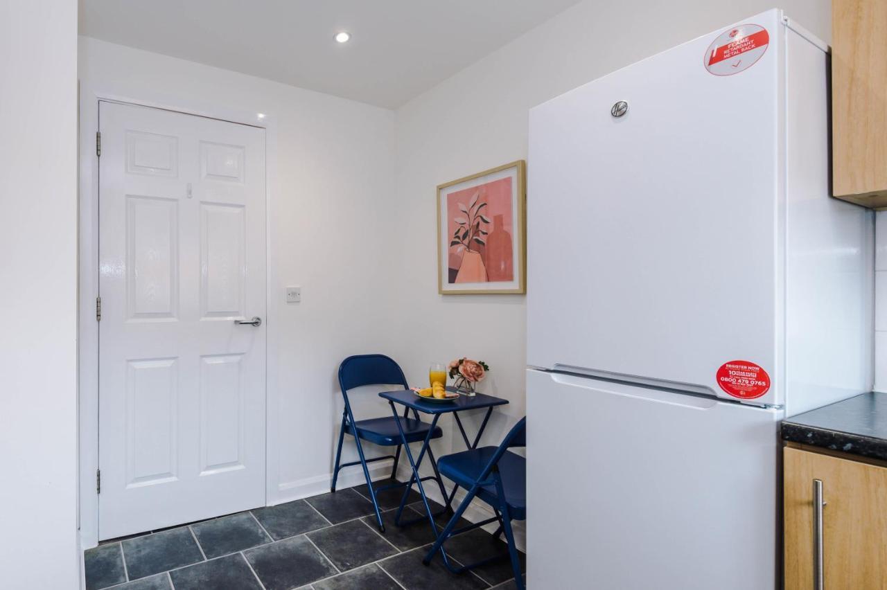 Carterson Serviced Apartment Coventry Buitenkant foto