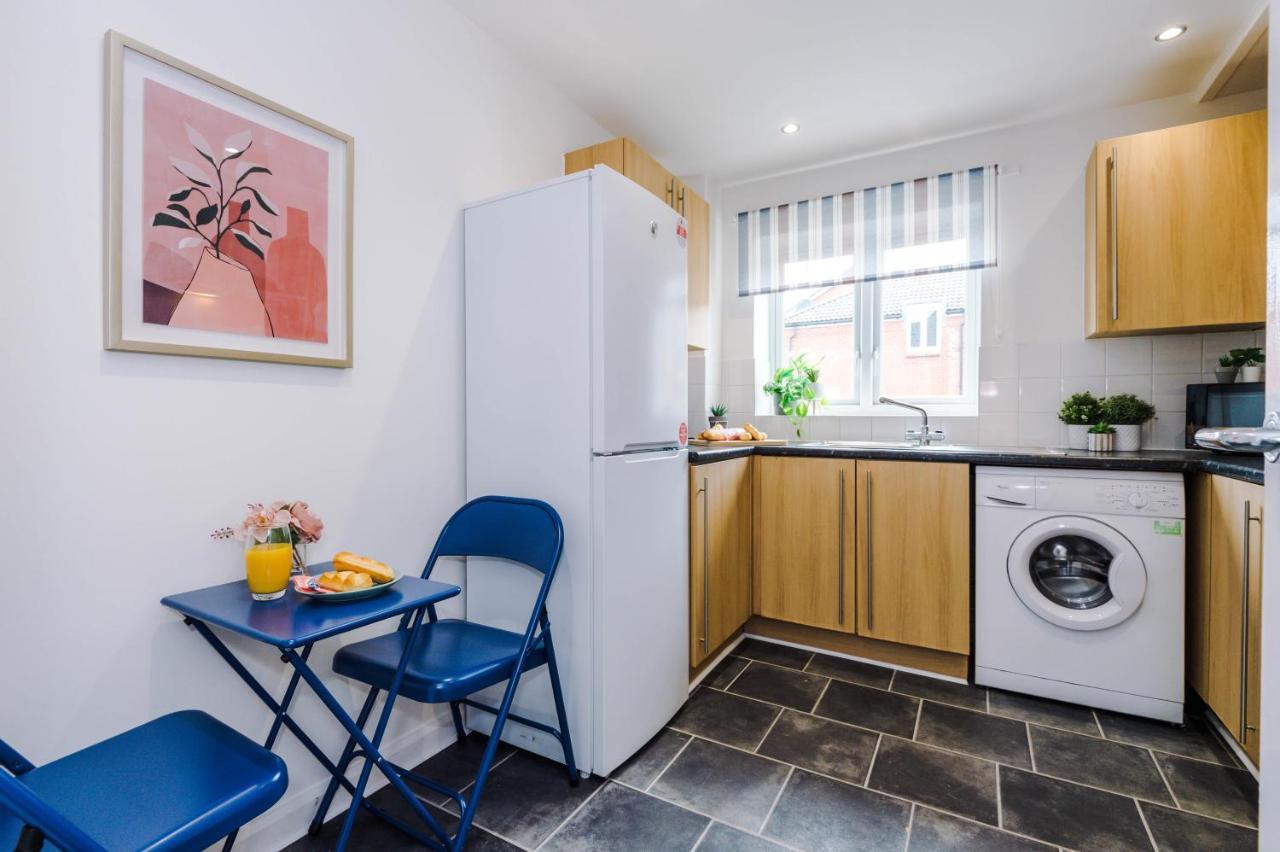 Carterson Serviced Apartment Coventry Buitenkant foto